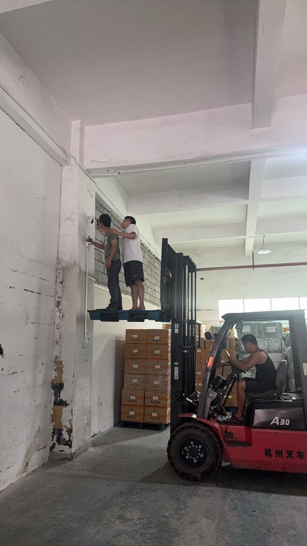 Forklift maintenance
